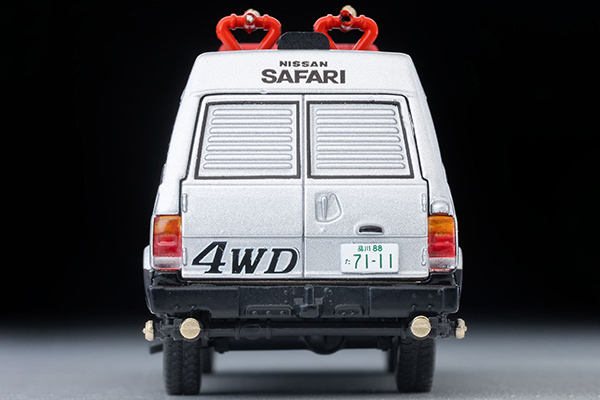 <新品預訂> TOMICA LV-N Movie Stars 04 《西部警察》 Safari 4WD 附大門圭介人偶 (1/64)