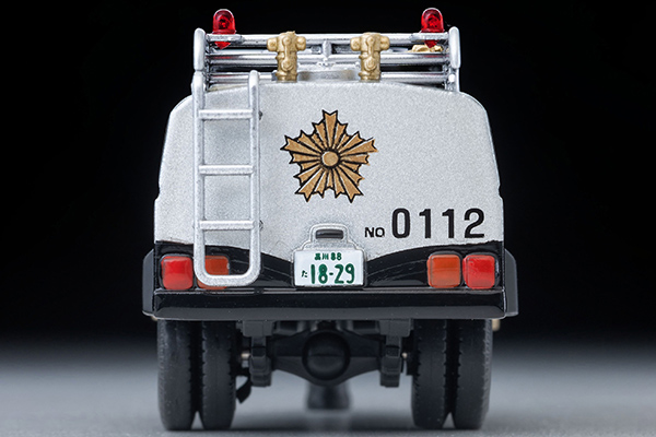 <新品預訂> TOMICA LV-N Movie Stars 04 《西部警察》 Safari 4WD 附大門圭介人偶 (1/64)