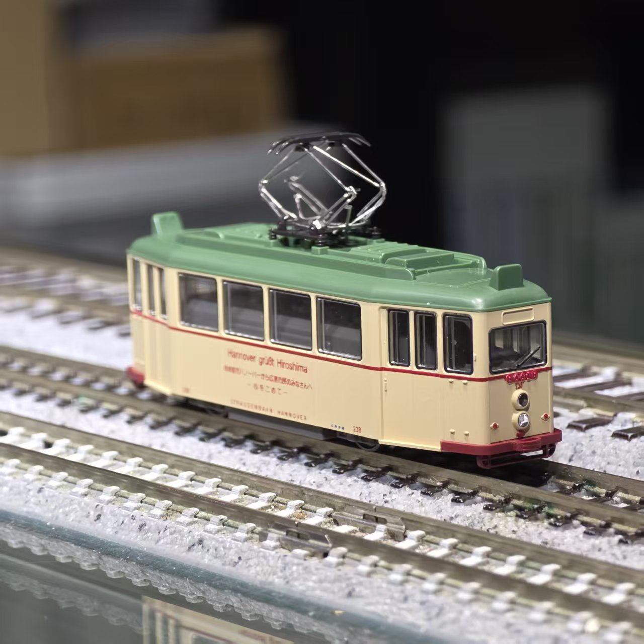 KATO 14-071-1 広島電鉄200形(ハノーバー電車) - Khaho Store 咔好鐵道