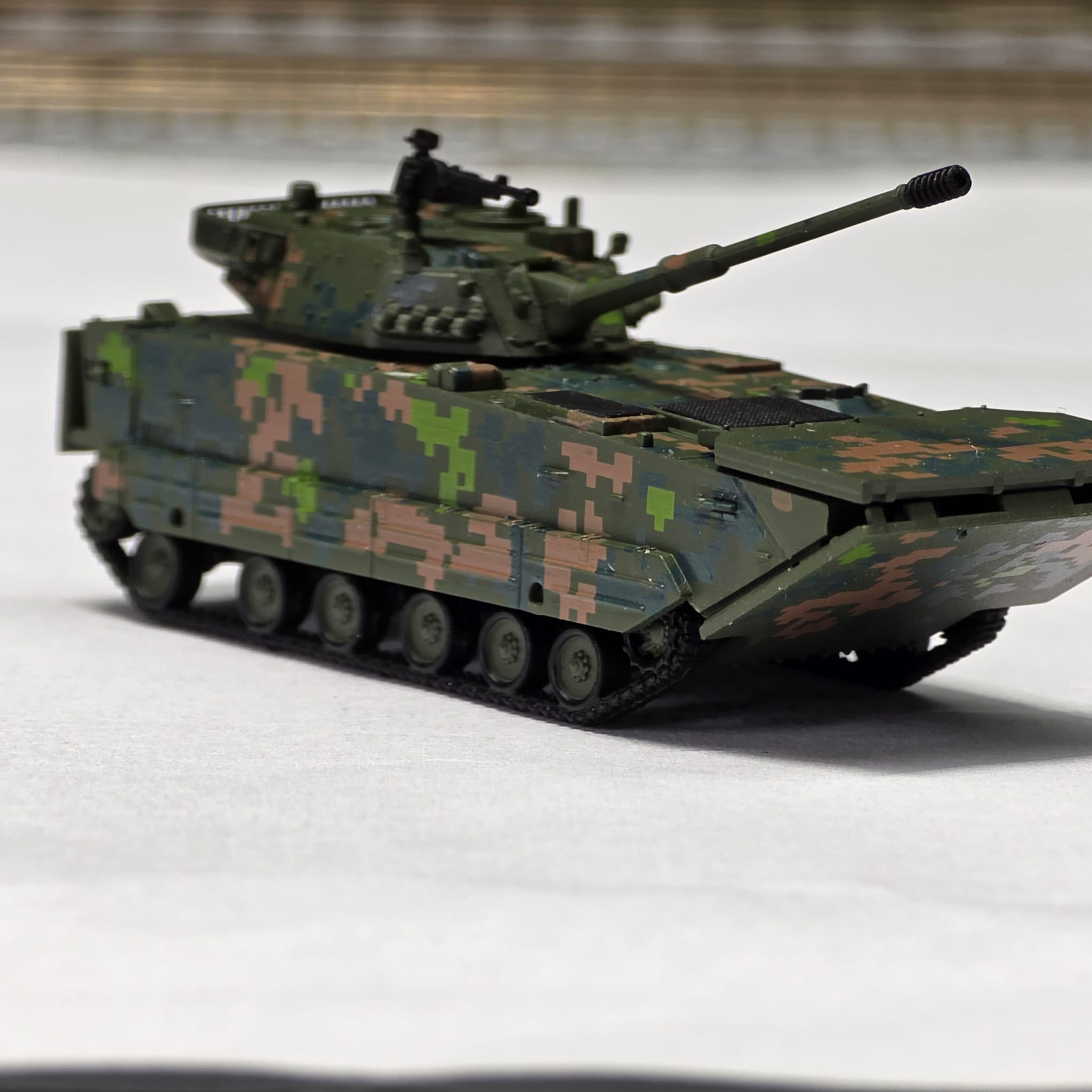 MINICITY ZBD-05式兩棲步戰車 N比例 彩繪紀念版重裝套 裝 (1:160) 32 MINICITY ZBD-05式兩棲步戰車 N比例 彩繪紀念版重裝套 裝 (1:160)