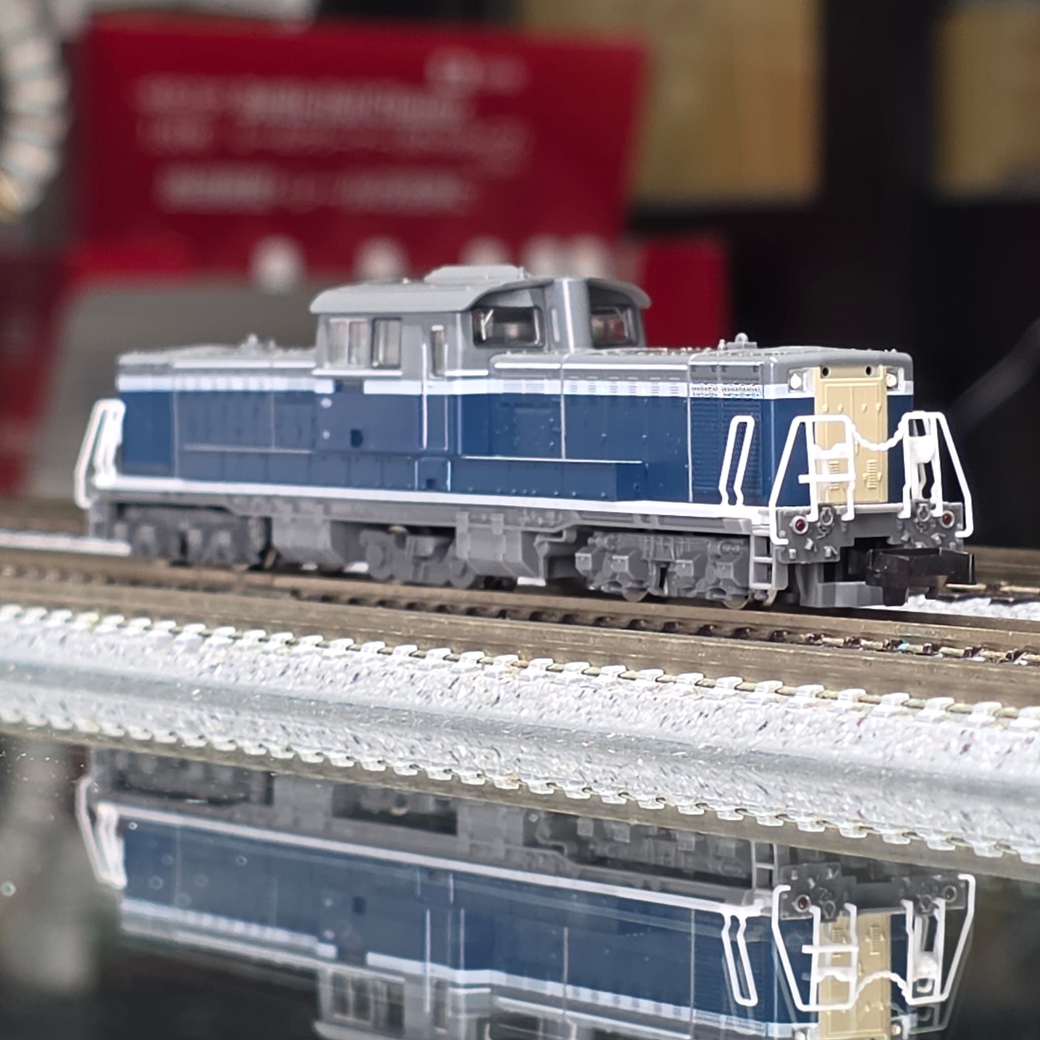 TOMIX 2259 JR DD51-800形柴油機車(JR貨物更新車) 1 TOMIX 2259 JR DD51-800形柴油機車(JR貨物更新車)