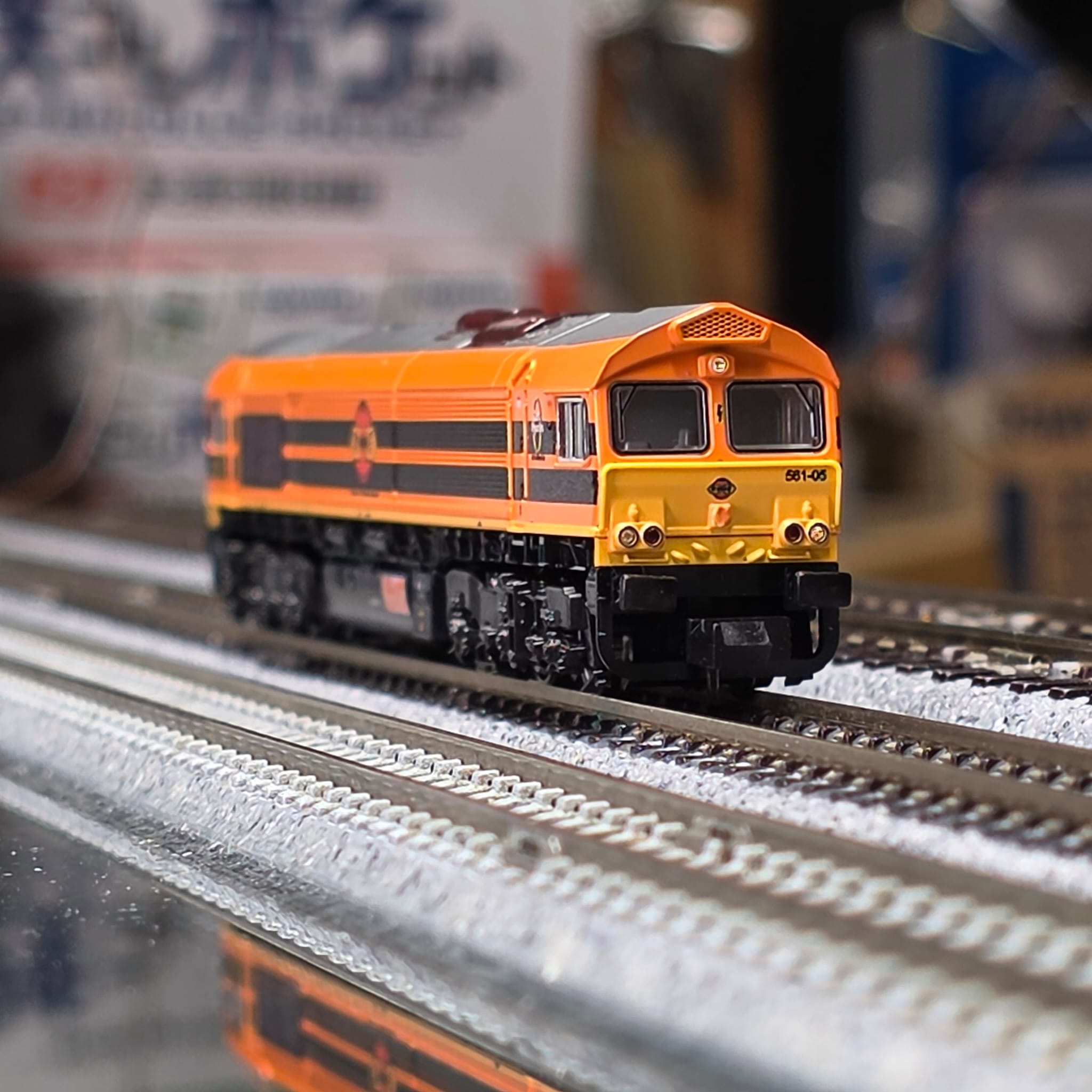 KATO 17751-F Class 66 Rotterdam Rail Feeding 4 KATO 17751-F Class 66 Rotterdam Rail Feeding