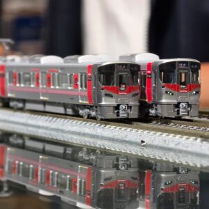 TOMIX 97982 97215 特別企画品 JR 227系近郊電車（227系デビュー10周年彩繪列車）2輛 + JR 227系近郊電車（Red Wing） 増結3両