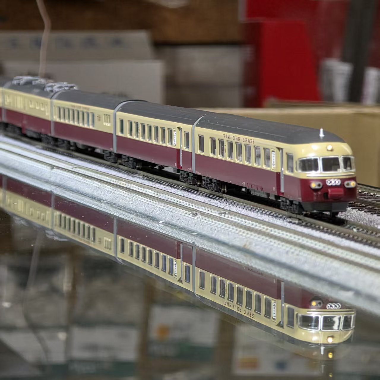 KATO 10-781 SBB RAe Ⅱ “Gottardo” TEE 6両 9 KATO 10-781 SBB RAe Ⅱ “Gottardo” TEE 6両