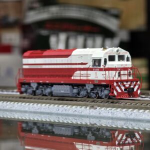 長鳴 DF7G 型內燃機車 N-DF7G-0059 共青團號