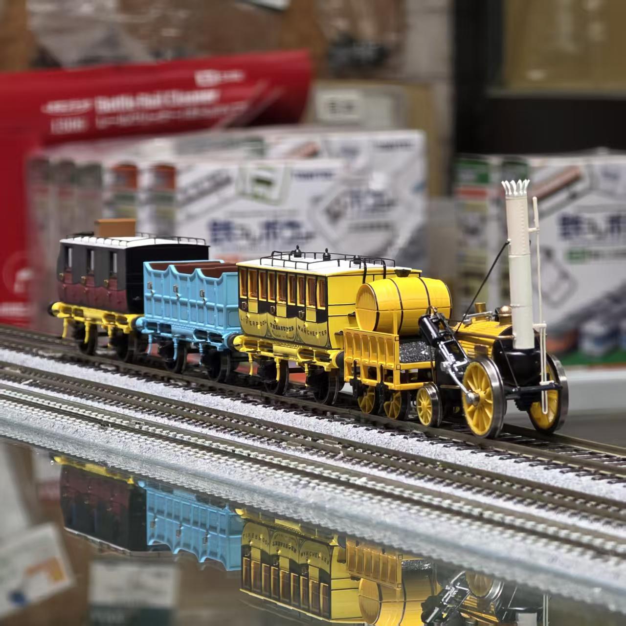HORNBY H3956 L&MR Stephenson’s Rocket "Royal Mail" Train Pack. 火箭號 OO 比例 (1:76 Scale) 1 HORNBY H3956 L&MR Stephenson’s Rocket "Royal Mail" Train Pack. 火箭號 OO 比例 (1:76 Scale)