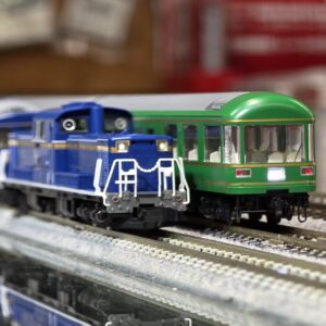 TOMIX 92792 JR 24系25形特急寝台客車(夢空間北斗星) 7輛 + 2251 JR DD51-1000形 柴油機關車 (JR北海道北斗星色) 9 TOMIX 92792 JR 24系25形特急寝台客車(夢空間北斗星) 7輛 + 2251 JR DD51-1000形 柴油機關車 (JR北海道北斗星色)
