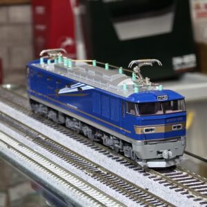 Alternative view of KATO 1-314 (HO) EF510 500 北斗星色