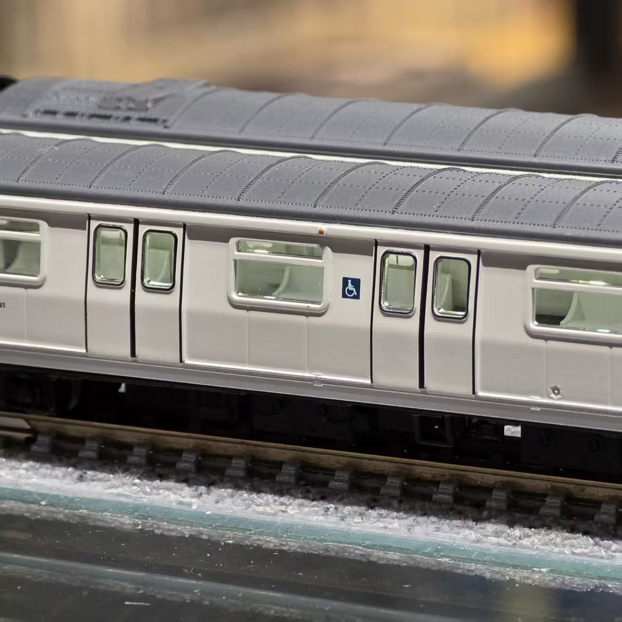 MTR MTRN00004 N Scale M Train 港鐵市區綫列車模型 1:160 先頭車展示車一節 24 MTR MTRN00004 N Scale M Train 港鐵市區綫列車模型 1:160 先頭車展示車一節