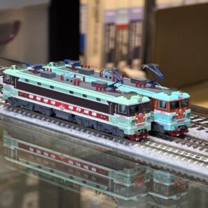 中車長鳴 N 韶山3型電力機車 SS3-5151 「共青團號」 廣告特別塗裝