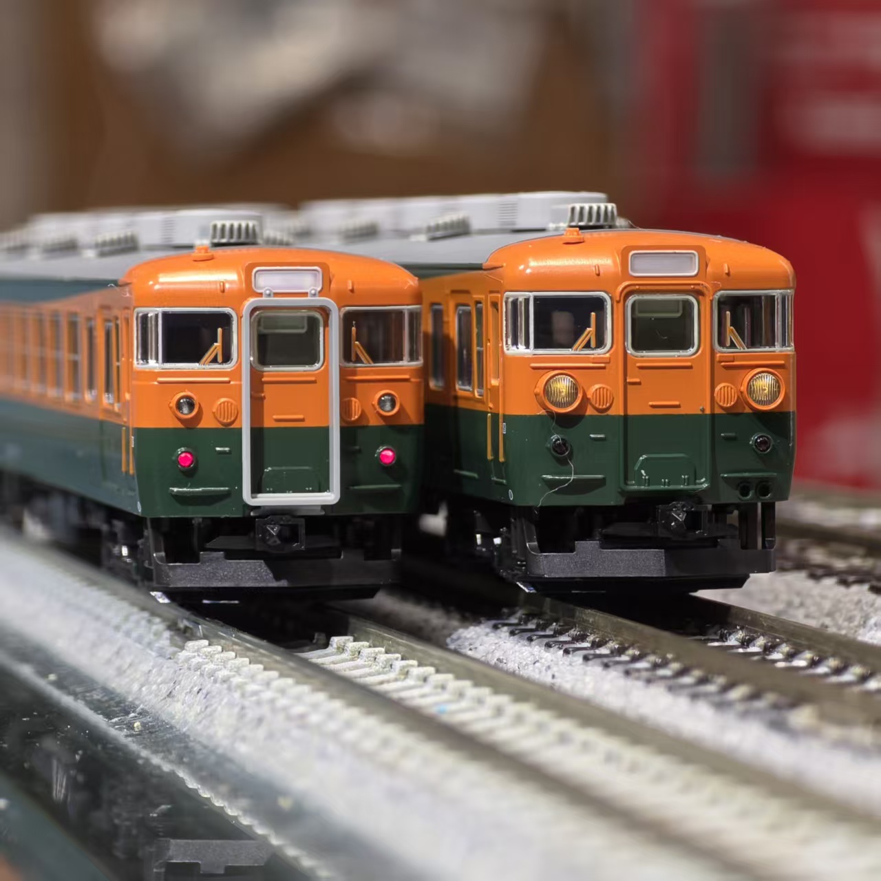 KATO 10-2039/10-2040 165系<345M 大垣夜行> 12両 KATO 10-2039 10-2040 165系8両基本+4両付属編成- Khaho Store 咔好