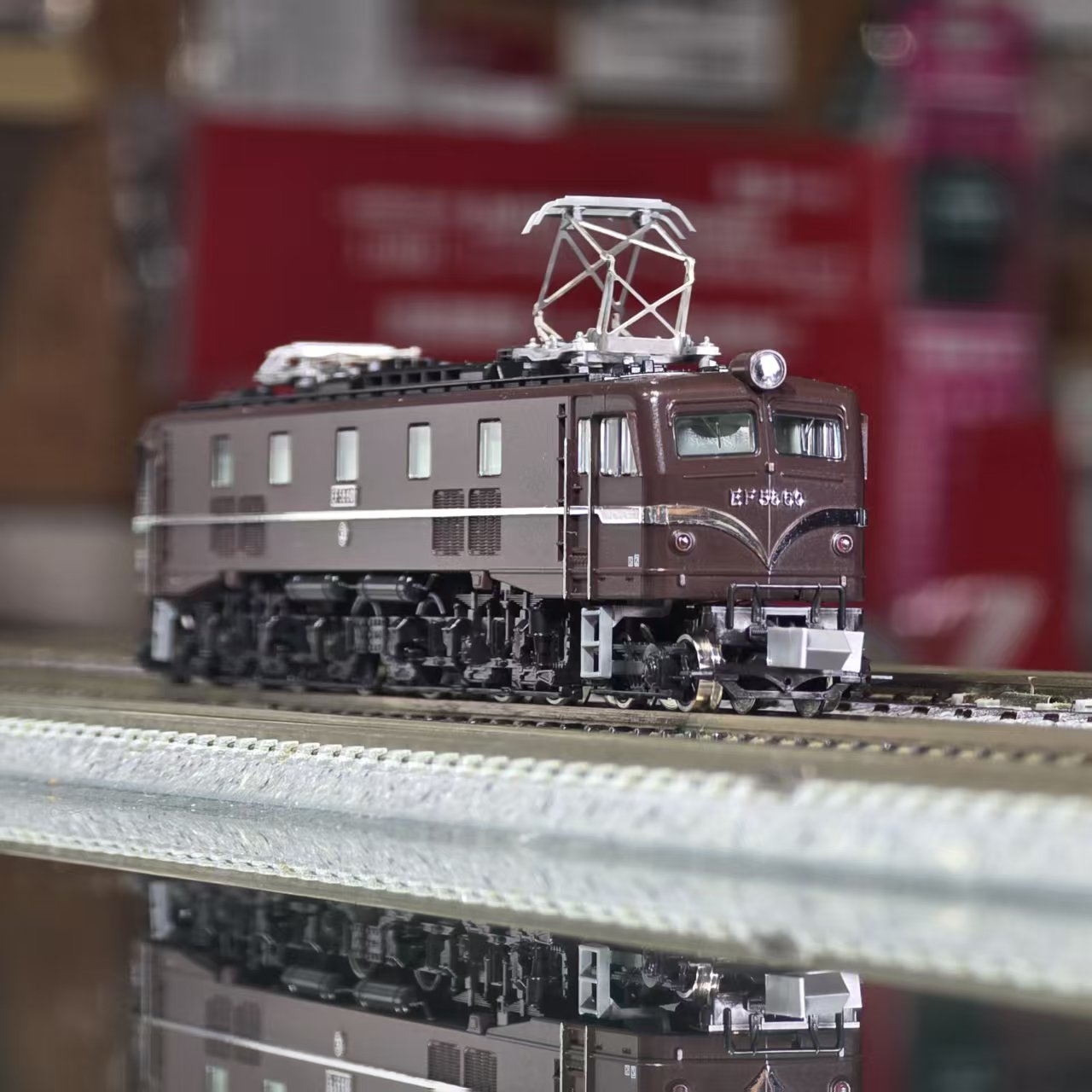KATO 3050 EF58 60 お召予備機- Khaho Store 咔好鐵道模型店