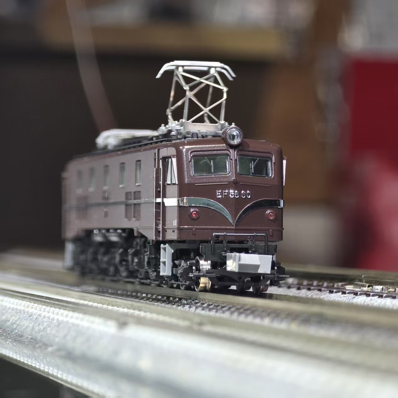 KATO 3050 EF58 60 お召予備機- Khaho Store 咔好鐵道模型店