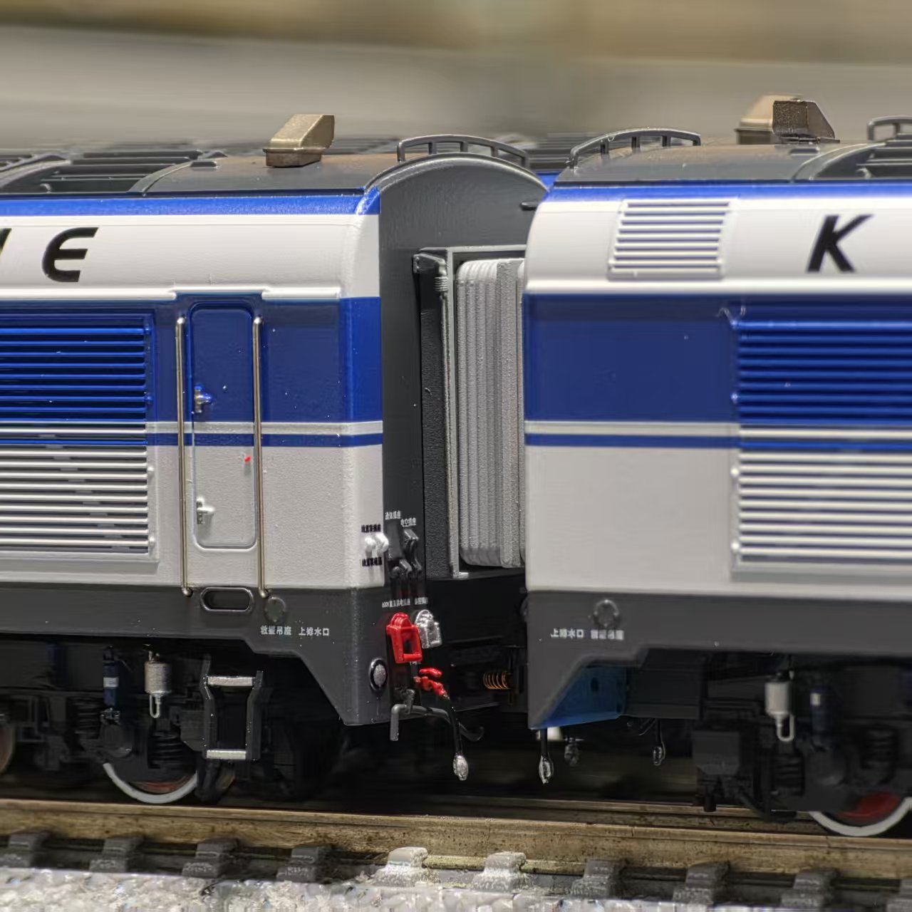 中車長鳴DF11G 東風11G型柴油機車N - Khaho Store 咔好鐵道模型店