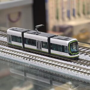 Alternative view of KATO 14-804-1 廣島電鐵 1000形 Greenmover LEX